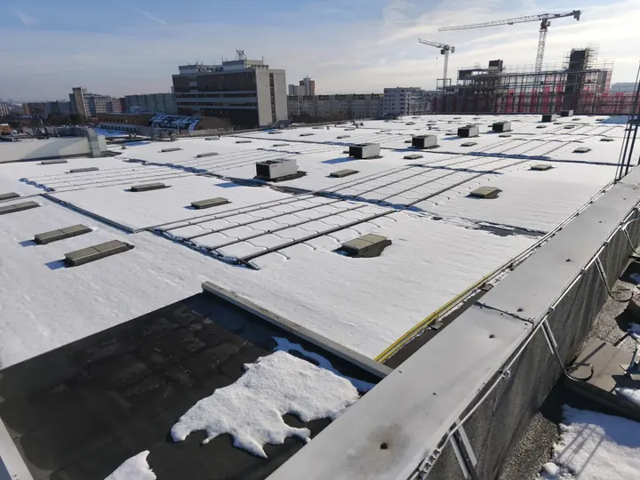 Střešní fotovoltaická elektrárna Stodůlky